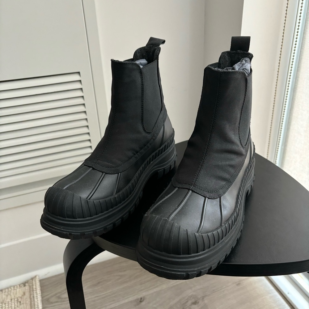 GANNI Outdoor Chelsea Boots EU 38